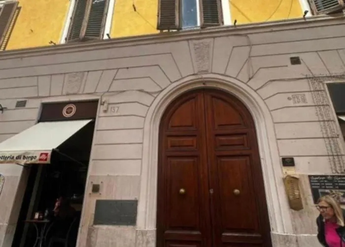 Borgo Pio Private Apartment